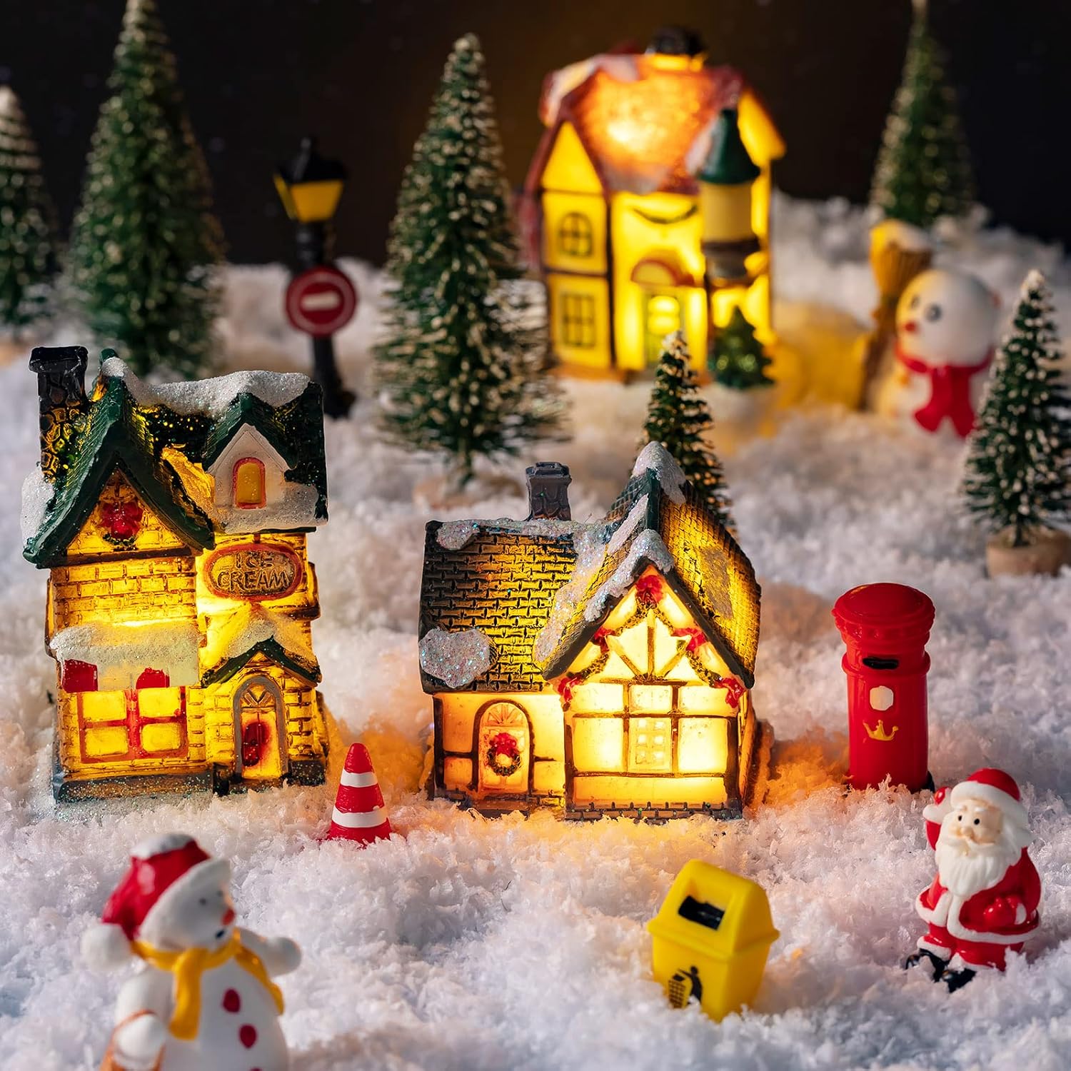 Casas de Aldeia de Natal com L - Nutcracker Figurine avaliação e preço